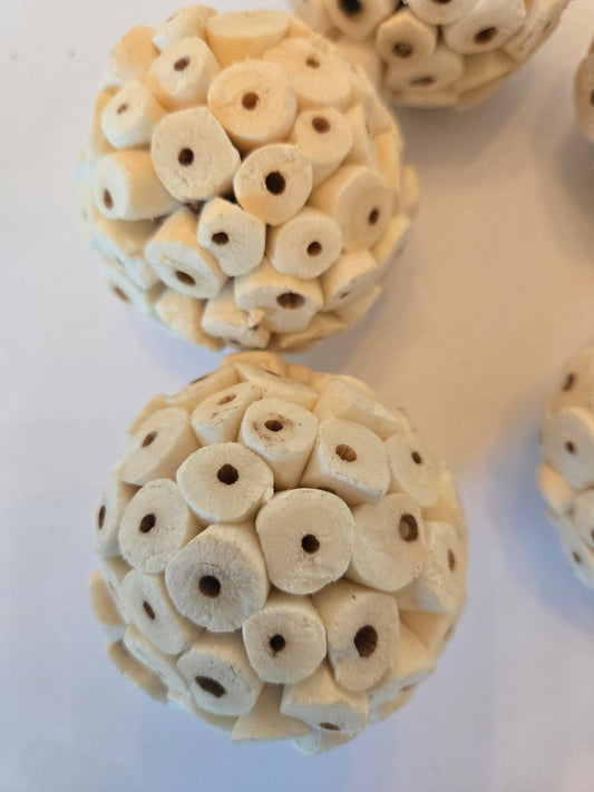 Natural Dried Sola Atta Balls (Aeschynomene aspera)