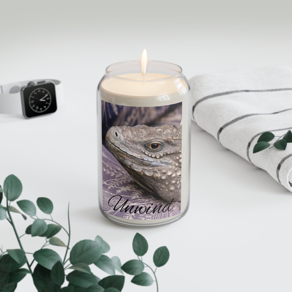"Unwind" Iguana Scented Soy Candle (13.75 oz)