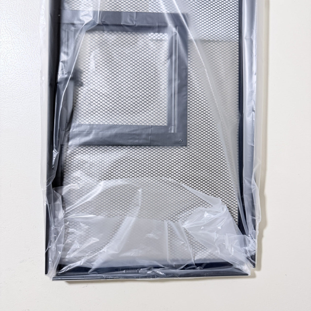 Zilla Fresh-Air Steel Screen Cover with Hinged Door (20" x 10")
