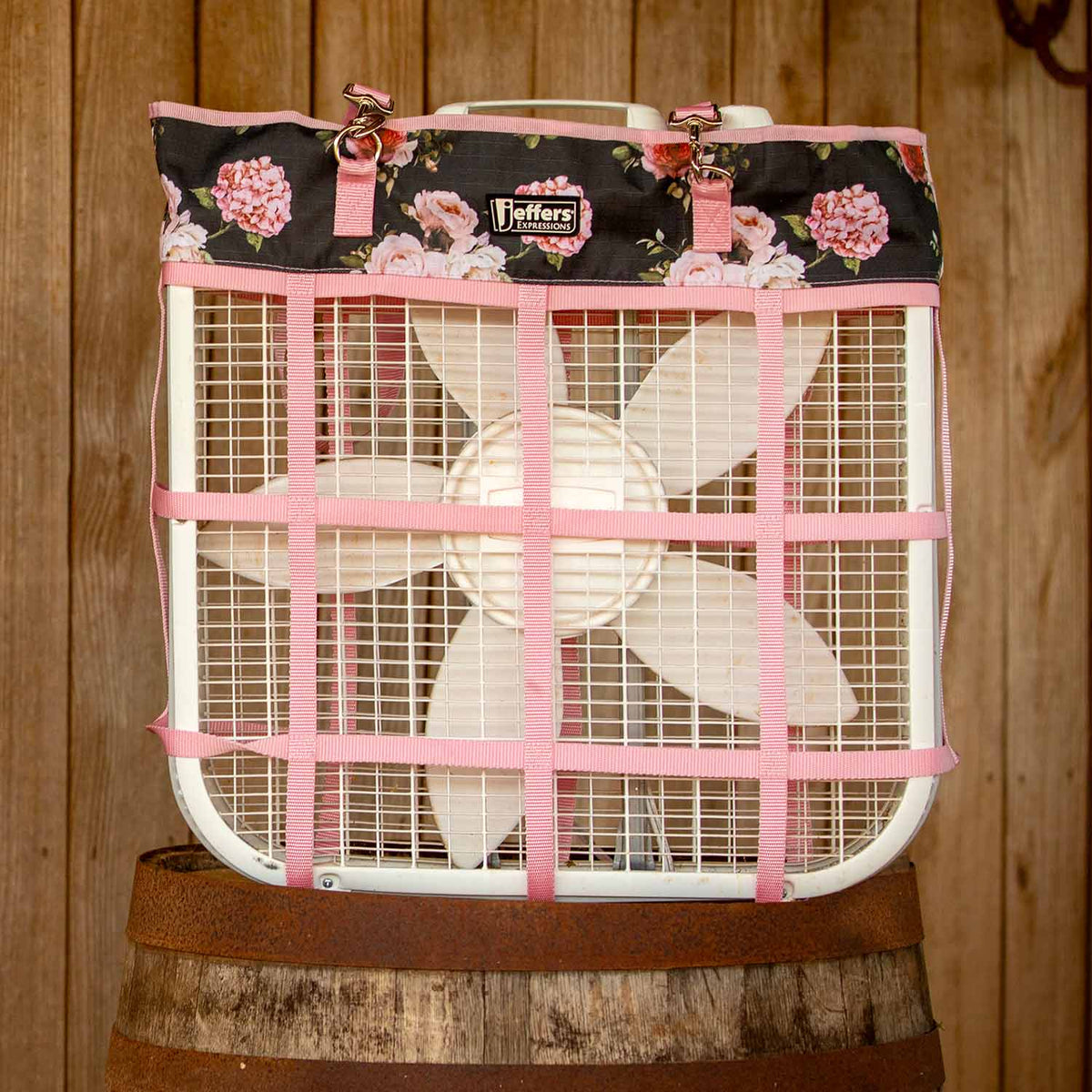 Jeffers Expression Hanging Box Fan Holder Bag