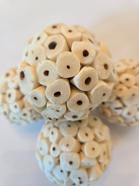 Natural Dried Sola Atta Balls (Aeschynomene aspera)